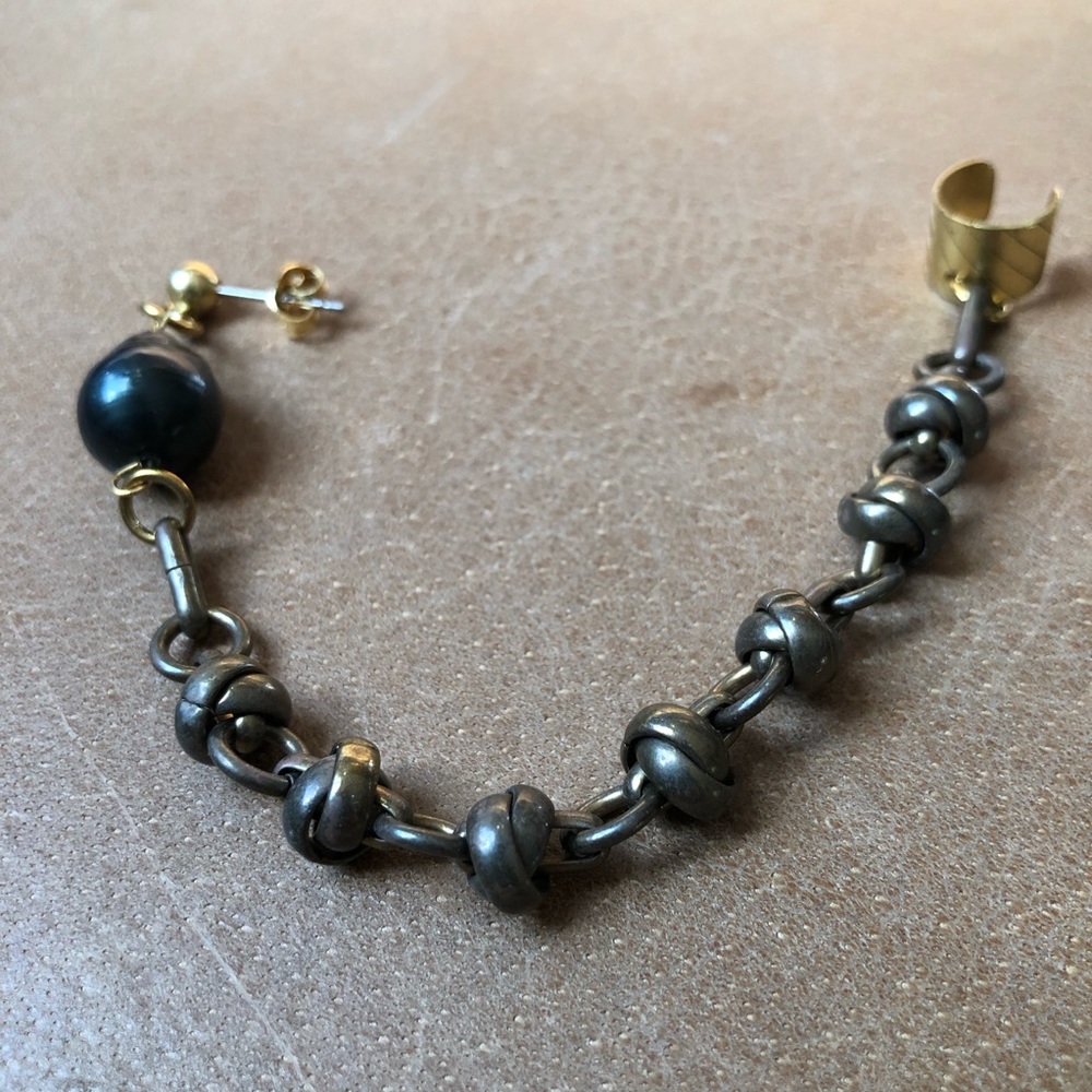 Baroque Pearl Chain Ear Cuff - image 6